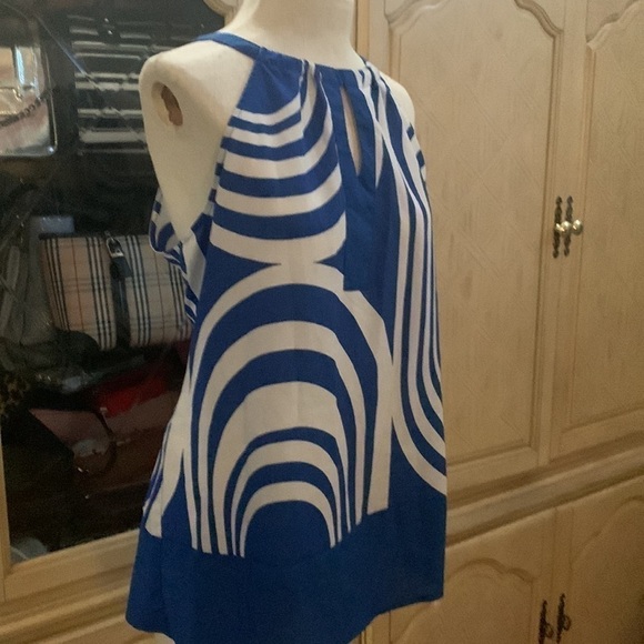 New York and Company summer top - Picture 2 of 7